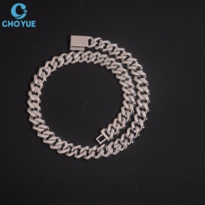 Collier cubain de luxe entièrement pavé de moissanite créée en laboratoire, en argent sterling 925, pierres hautement scintillantes, bijoux fins pour mariage - Product Image 4