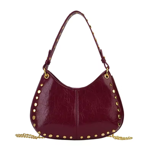 Sac à bandoulière de haute qualité, sac pour femme portable à rivets, sac à bandoulière décontracté en cuir PU, sac fourre-tout de fabricant en gros - Product Image 4