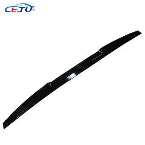 Accessoires <span class=keywords><strong>de</strong></span> voiture universels <span class=keywords><strong>Coffre</strong></span> en caoutchouc Bande <span class=keywords><strong>de</strong></span> becquet <span class=keywords><strong>de</strong></span> <span class=keywords><strong>toit</strong></span> arrière <span class=keywords><strong>de</strong></span> voiture <span class=keywords><strong>Protection</strong></span> des lèvres <span class=keywords><strong>de</strong></span> pare-chocs arrière SUV - Product Image 2