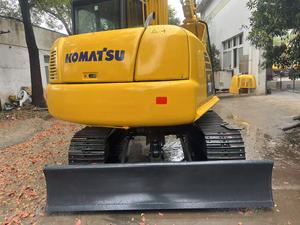 Excavatrice Komatsu 7 tonnes avec godet de terrassement d'une capacité de 0,18 m³, équipement lourd d'occasion, moteur Hitachi, pompe Kawasaki - Product Image 6
