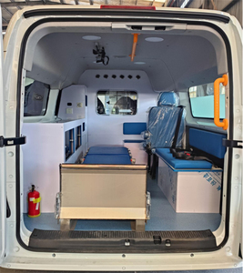 Ambulancia de Respuesta Rápida, Duradera y Fácil de Esterilizar para Transporte de Larga Distancia - Product Image 5