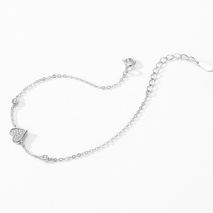 Pulsera de Cadena con Zirconia en Forma de Corazón, Simple y Elegante, de Plata de Ley S925, Exclusivamente para Mujeres, Versión de Cobre Personalizable - Product Image 4