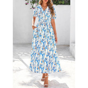 Vestido largo con bordado moderno para mujer, vestido con estampado de flores, diseño personalizado, disponible para compradores mayoristas - Product Image 3