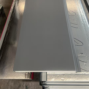 Panneau sandwich décoratif en PU pour murs extérieurs, isolant et ignifuge, avec design métallique sculpté, pour hôtels et ateliers - Product Image 3