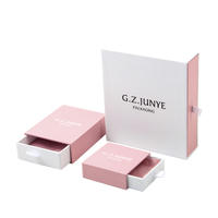 Boîte à bijoux de luxe écologique de petite taille, boîte d'emballage de bijoux fantaisie rose personnalisée avec pochette, logo personnalisé