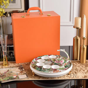 Ensemble de 8 pièces de service à thé en porcelaine fine à motifs floraux anglais avec plateau - Product Image 2