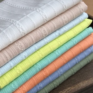 Tela Texturizada 100% Algodón BCI, Jacquard Dobby, Nuevo Diseño, Color Crudo, para Confección de Vestidos <span class=keywords><strong>y</strong></span> Juguetes para Niñas - Product Image 1