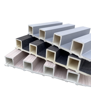 Panneau de charbon de bambou Grille de luxe PVC plastique bois 3D Panneaux muraux à lattes pour extérieur et hôtel Mur de fond étanche - Product Image 3