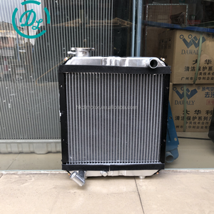 Radiateur et réservoir d'eau pour excavatrice EexcavaStart YC20, cœur en aluminium durable, refroidissement efficace, garantie 1 an, Guangdong Chine - Product Image 1