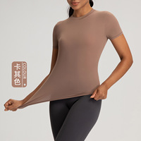 Hauts de yoga personnalisés avec logo pour femmes, tenue de sport et de plein air, collants à haute élasticité pour femmes, haut de yoga de haute qualité