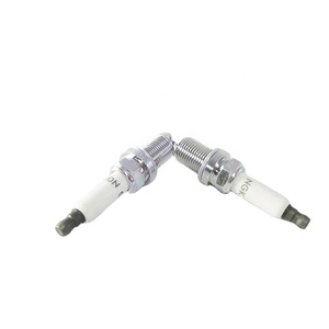 VENTE EN GROS Pièces de système d'allumage de voiture haute performance Bougie d'allumage double Iridium pour VW /<span class=keywords><strong>AUDI</strong></span> <span class=keywords><strong>A4</strong></span> A6 A7 A8L - Product Image 4