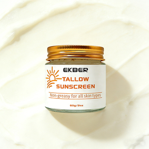 Crème solaire nourrissante EKBER personnalisée aux ingrédients naturels (huile d'olive, miel, suif de bœuf) pour prévenir les coups de soleil et les rougeurs - Product Image 2