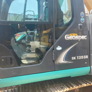 Vente flash : Excavatrice d'occasion de 13 tonnes, excavatrice d'occasion d'origine Kobelco SK135SR, excavatrice sur chenilles d'occasion en stock - Product Image 2