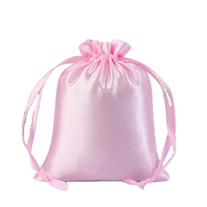 Bolsa Guardapolvo Personalizada de Satén con Cordón para Pelucas, Sombreros, Zapatos, Bolsos, Embalaje de Satén Reciclable para Promoción - Product Image 1