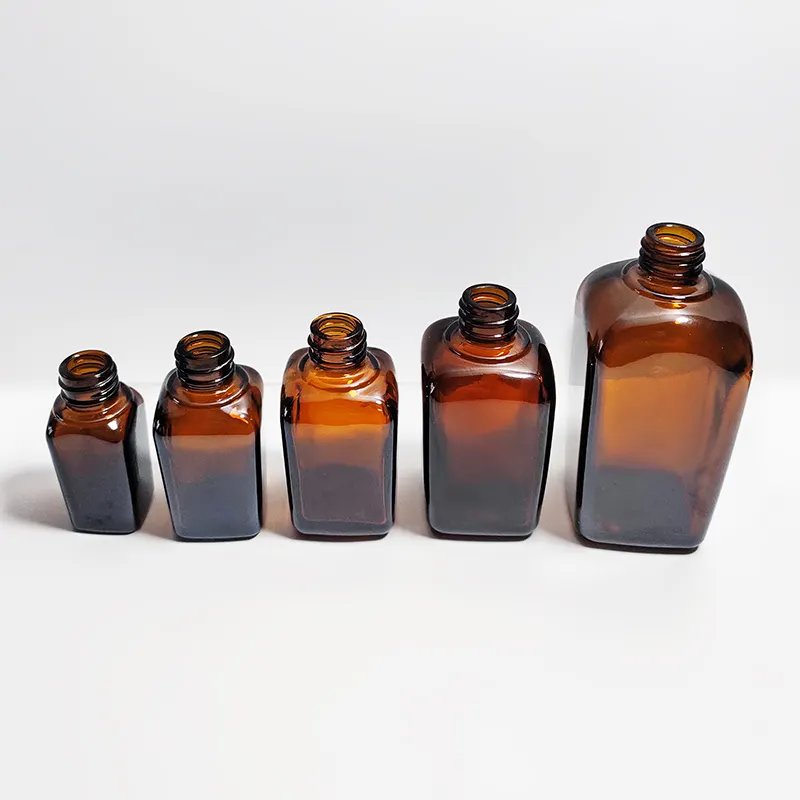 Niedriger Preis empfindliches Aussehen 100 ml quadratische Glasflasche mit Tropfer Kosmetik leer