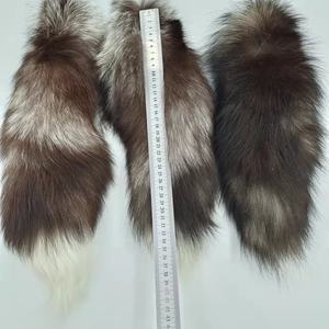 Grande queue de renard blanc et bleu, fournitures de queues colorées naturelles, comme vraie fourrure de renard - Product Image 4