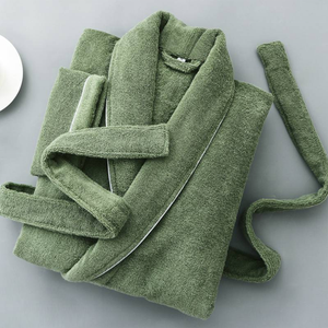 روب حمام نسائي من قماش التيري المصنوع من القطن التركي 100% بمعايير فنادق 5 نجوم من المصنع مباشرة - Product Image 3