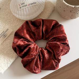 Bandeau Cheveux Rétro en Velours Couleur Unie, Tissu Très Élastique 15cm, Accessoire Cheveux pour Femme, Usage Quotidien & Soirée - Product Image 6