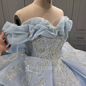 Vestido de Quinceañera Azul con Escote Corazón, Modelo LSMU162, Sin Mangas, Cola Capilla, Largo hasta el Suelo, 100% Poliéster, Estilo Vestido de Gala - Product Image 4