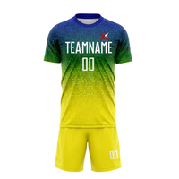 Tenue de football personnalisée par sublimation, uniforme de football en gros, haute qualité, nouveau design personnalisé, unisexe, adultes, short, séchage rapide