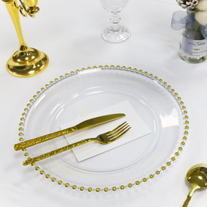 Assiettes de présentation rondes réutilisables de 13 pouces en plastique transparent avec perles dorées, durables, pour mariages et fêtes, vente en gros - Product Image 3