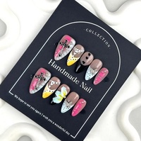 Vente en gros d'usine : Faux ongles à presser faits main avec motifs sculptés en 3D, plusieurs styles, en acrylique