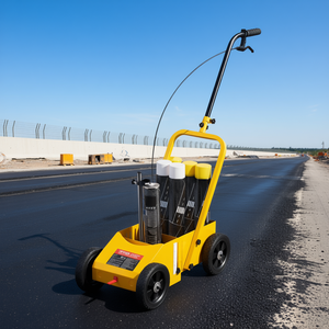 Machine de marquage routier Vetor 24 x 13 x 35,4 pouces, 4 roues, avec réservoirs de peinture jaune, conception compacte - Product Image 2