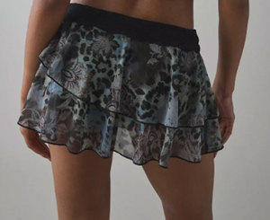 2025 nuova vendita gonne da ragazza semitrasparente in Mesh con rifiniture in pizzo minigonna in poliestere tessuto a <span class=keywords><strong>vita</strong></span> <span class=keywords><strong>bassa</strong></span> per le occasioni di svago ogni giorno <span class=keywords><strong>gonna</strong></span> - Product Image 3