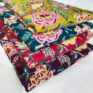 Tela de Algodón Premium 99% con Estampado a Mano, Colección Hecha a Mano a Precio de Mayoreo - Product Image 1