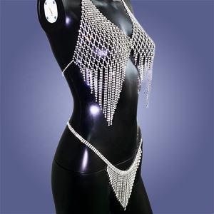 Novo Estilo de Corrente Corporal com Franjas de Diamante Completo, Acessórios de Joias Sexy e Exageradas para Biquíni, Corrente para Peito e Cintura para Mulheres - Product Image 3