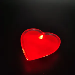 LINLIGIFTS BSCI Factory Audit Custom Logo Red Heart Shape LED Pin Badge Light Up Pin Button Brand Promotional LED Flashing Badge