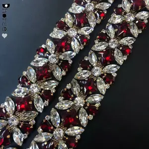 Baru Yang Indah Bunga Kristal Berlian Imitasi Dekorasi Rantai dengan Halaman