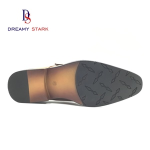 Chaussures à enfiler en PU brillant, texture luxueuse, logo personnalisé, confortables et légères, pour occasions formelles et sociales d'automne - Product Image 5