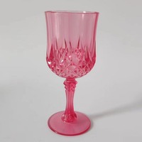 Verre à vin rouge en plastique durable au design moderne avec tige transparente, capacité de 201-300 ml, idéal pour les fêtes