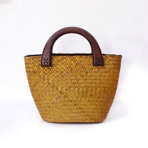 Nouvel Arrivage Sac à Main en Paille Rétro pour Femme, Sac de Voyage et de Plage Fait Main en Herbe Naturelle avec Poignée en Bois - Product Image 6