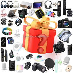 Nouveautés 2025 kg Electronics Mystery Box Cadeau surprise chanceux <span class=keywords><strong>pour</strong></span> le nouvel an, montre connectée, cadeau, surprise <span class=keywords><strong>douce</strong></span> - Product Image 1