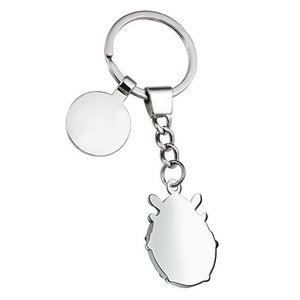 Portachiavi in metallo cromato a forma di coccinella con catena e anello, finitura argento - Product Image 2