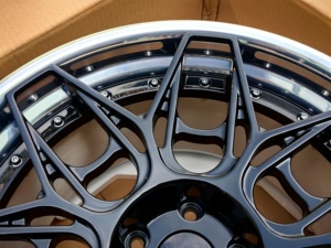 Rines de Aleación de Aluminio Forjado de 2 Piezas Personalizados Brillantes/ 5X112/ 5X114.3/ 5X120 para <span class=keywords><strong>Corvette</strong></span> C8 C7 <span class=keywords><strong>ZR1</strong></span> Z06 C6 C5 - Product Image 4