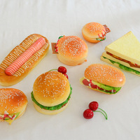 YUNJIN Accessoires de présentation pour armoire de restaurant, Ornements, Aimants de réfrigérateur en PU en forme de hamburger, Modèles de pain simulé (hot-dog, sandwich)