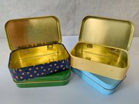 Boîte en étain personnalisée avec logo imprimé, finition mate, vide, qualité alimentaire, style vintage, avec couvercle à couronne, mini emballage en métal pour bonbons