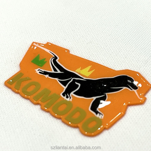 Tùy Chỉnh 3D Dập Nổi Silicone Báo Chí Nhãn Với Truyền Nhiệt In Ấn Có Thể Giặt Cho Hàng May Mặc Sử Dụng Trên T-Shirts Mũ Đồng Phục - Product Image 6