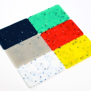 Etiquetas de ropa recicladas respetuosas con el medio ambiente 3D Transferencia de Calor coser en relieve impreso caucho silicona etiquetas de ropa de lujo para ropa - Product Image 2