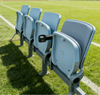 Chaise de stade latérale en PP avec support en aluminium moulé, résistante aux UV, ignifuge en option, pour gradins