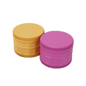 Nouvelle arrivée <span class=keywords><strong>tabac</strong></span> personnalisé 4 partie 63mm peinture en caoutchouc broyeurs d'herbes - Product Image 1