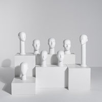 Nouveau design Mannequin abstrait homme/femme à long cou pour l'affichage de chapeaux, casquettes, perruques, lunettes de soleil, casques VR et accessoires capillaires