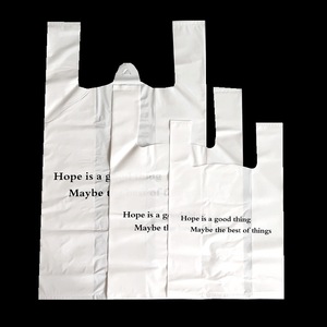 Bolsa de Plástico Personalizada con Logotipo para Camisetas, Material PE Reciclado, MOQ de 100 Piezas, para Uso en Supermercados y Exhibiciones de Ropa - Product Image 3