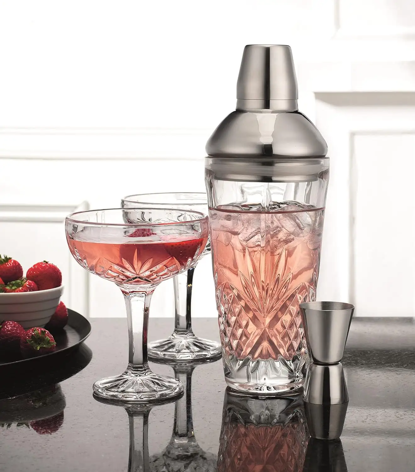 Factory Price Cocktail Shaker Set With Jigger Bar Accessories Cocktail Shaker And Martini Glass Set With Best Service
