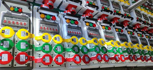 Gradateur de <span class=keywords><strong>distribution</strong></span> d'énergie de prix usine 32A entrée 5 phases sortie 6 voies 16A triphasée pour les événements scéniques - Product Image 5