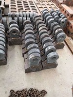 Tête de marteau de concasseur haute résistance à l'usure en promotion – Pièces de rechange pour machine de concassage de roche minière