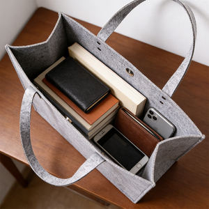 Sac fourre-tout en <span class=keywords><strong>feutre</strong></span> tendance en vente chaude, tissus en <span class=keywords><strong>feutre</strong></span> personnalisés, écologiques, réutilisables, légers, portables, grande capacité - Product Image 2